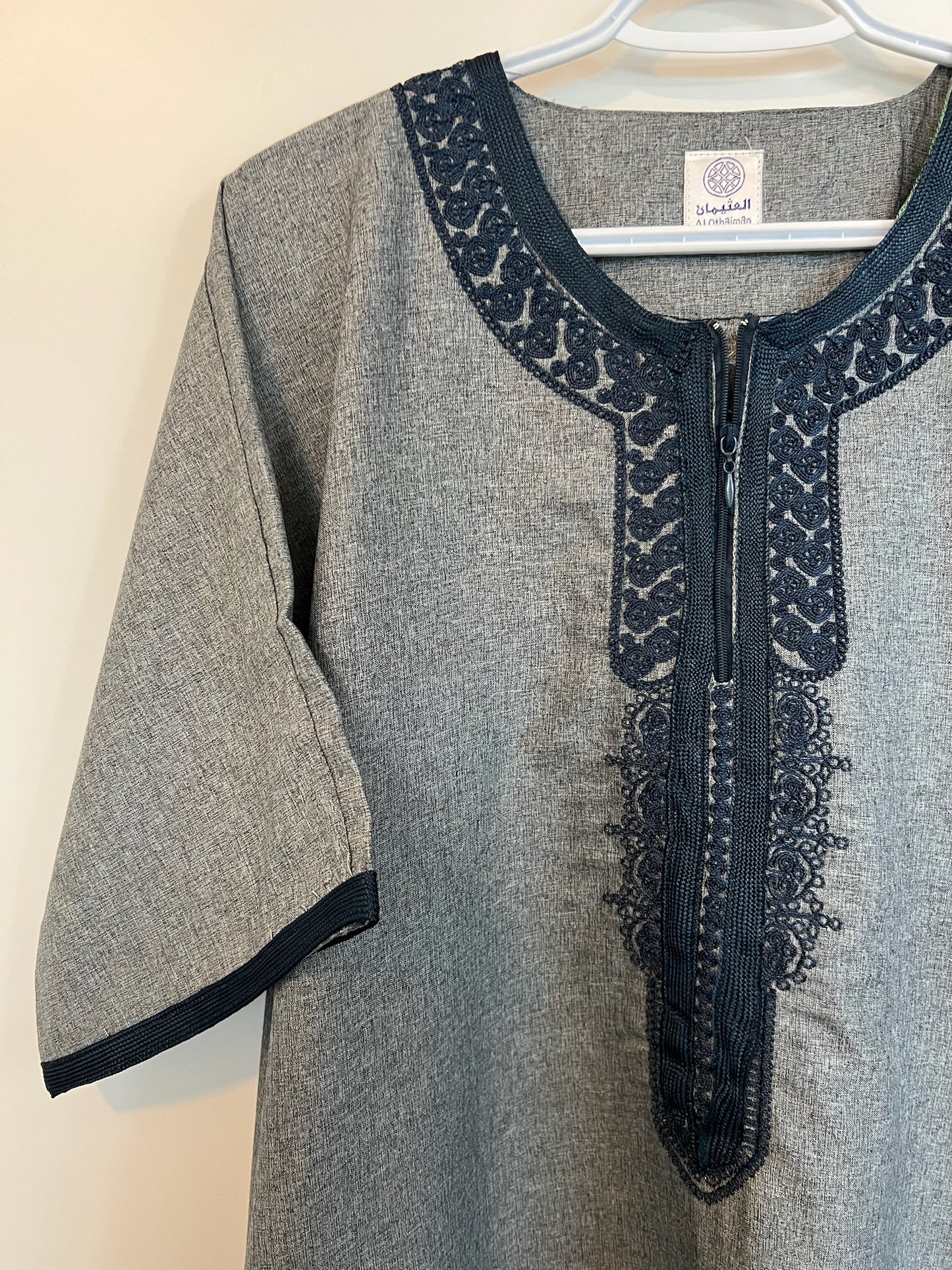 Moroccan Embroidered Thobe - Urban Zip (Graphite Grey)