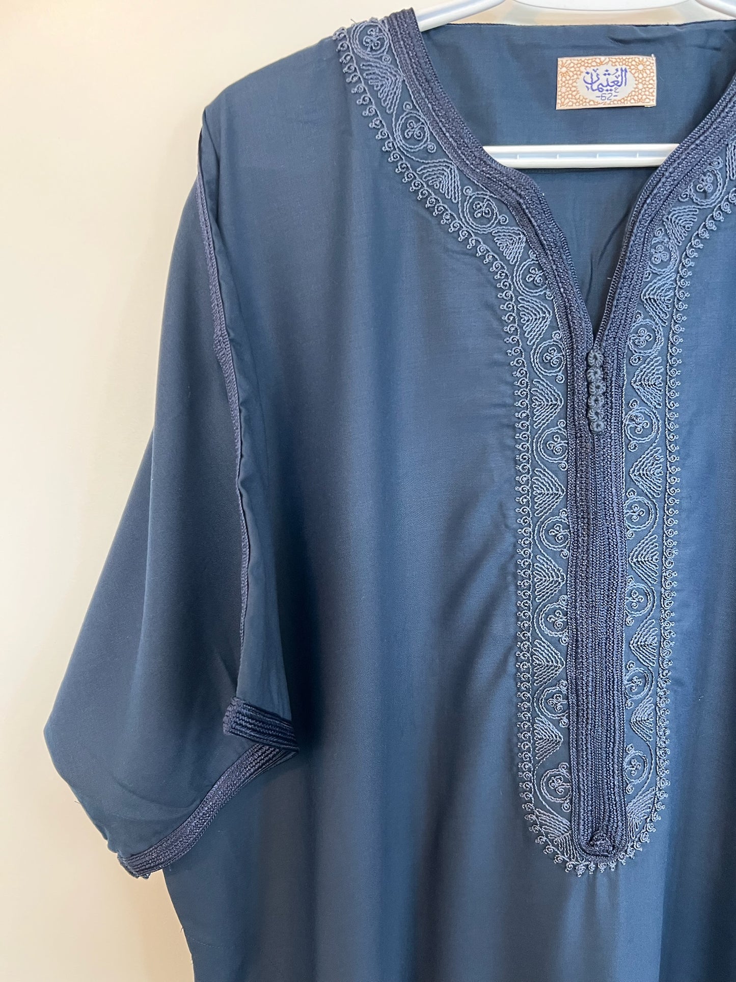 Moroccan Embroidered Thobe - Qamr Weave (Midnight Blue)