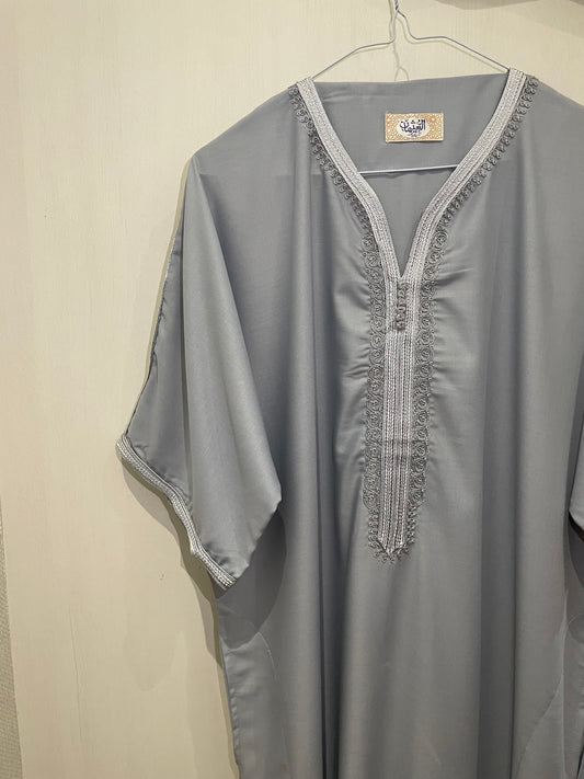 Moroccan Embroidered Thobe - Steel Mist (Classic Lace)