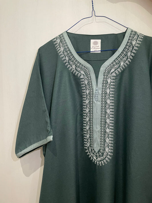 Moroccan Embroidered Thobe - Pine Green (Legacy Stitch)